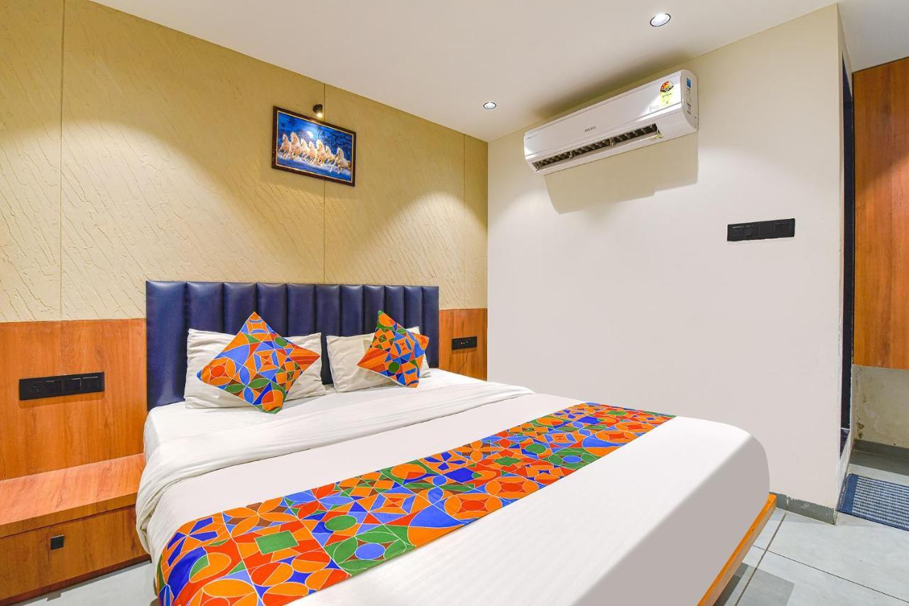 Fabhotel Udhna Inn, Near Udhna Junction 수라트 외부 사진