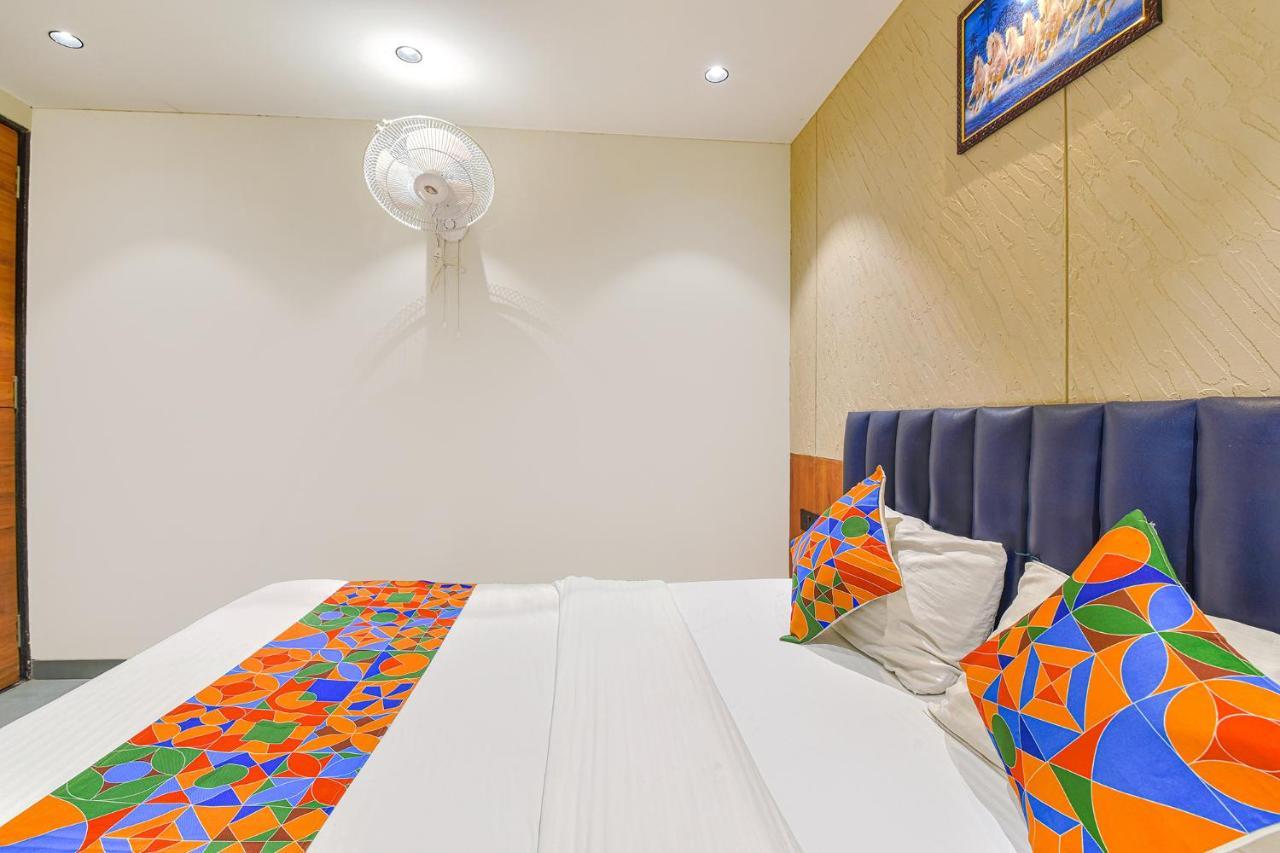 Fabhotel Udhna Inn, Near Udhna Junction 수라트 외부 사진