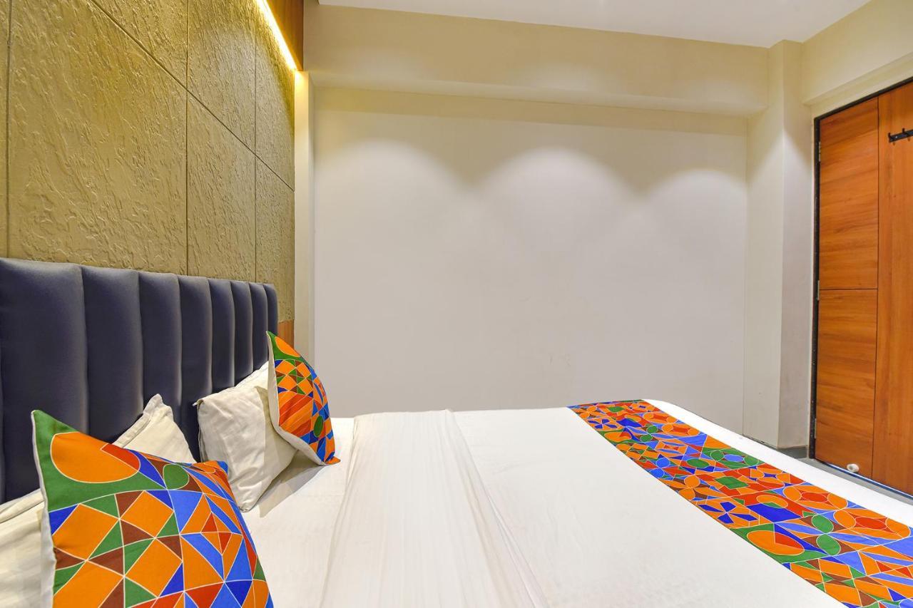 Fabhotel Udhna Inn, Near Udhna Junction 수라트 외부 사진