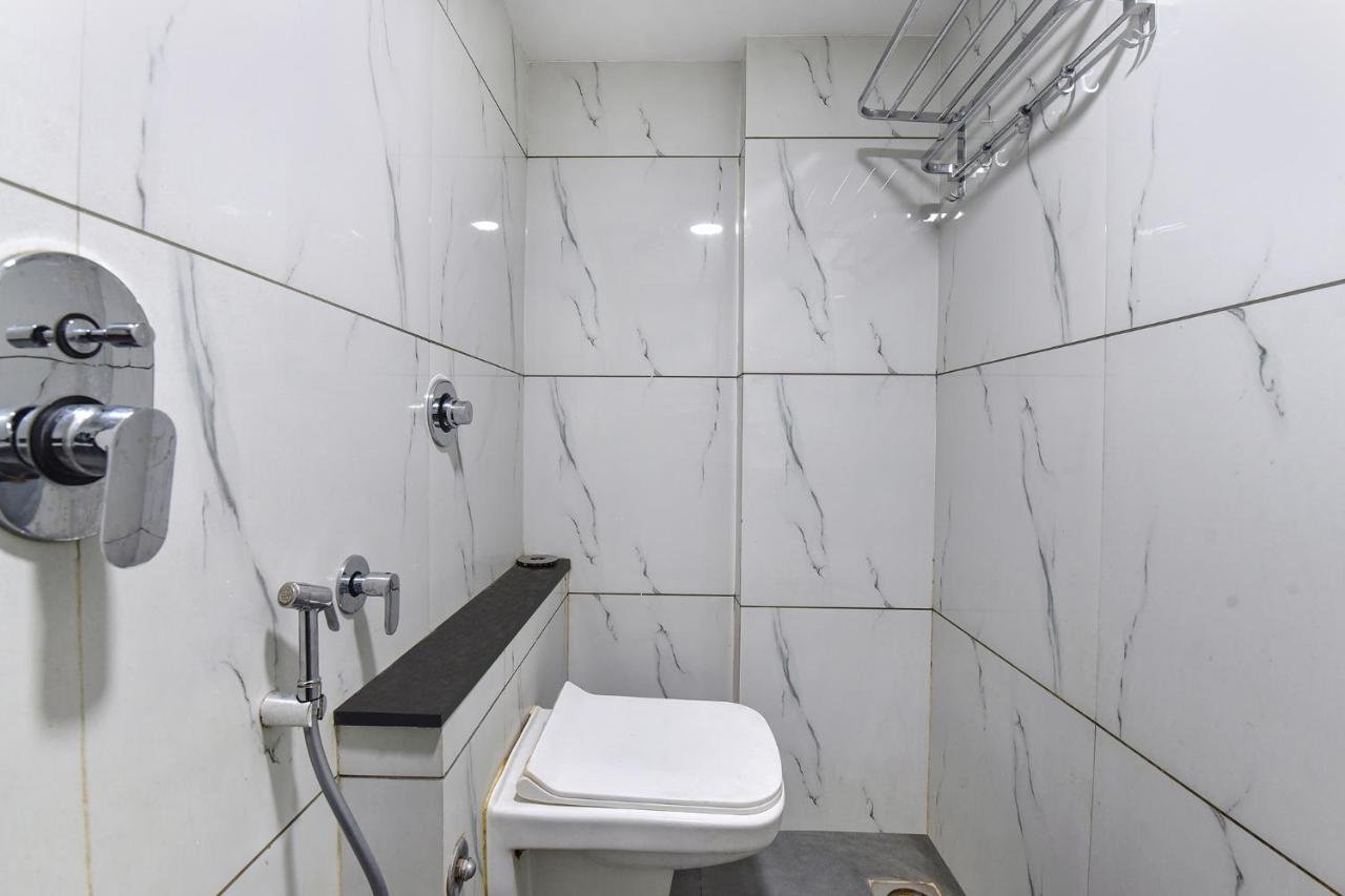 Fabhotel Udhna Inn, Near Udhna Junction 수라트 외부 사진